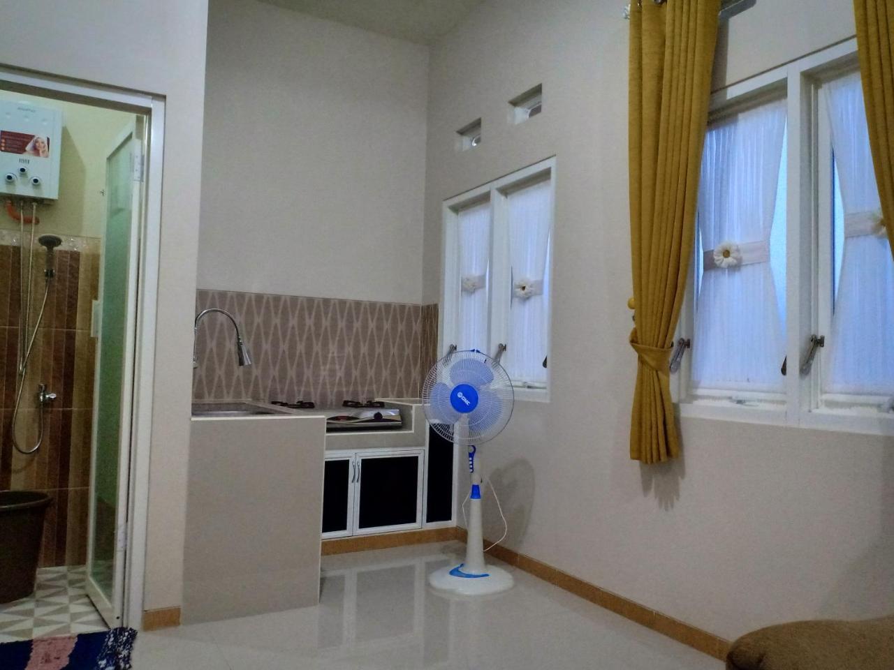 Green Homestay Malang Luaran gambar
