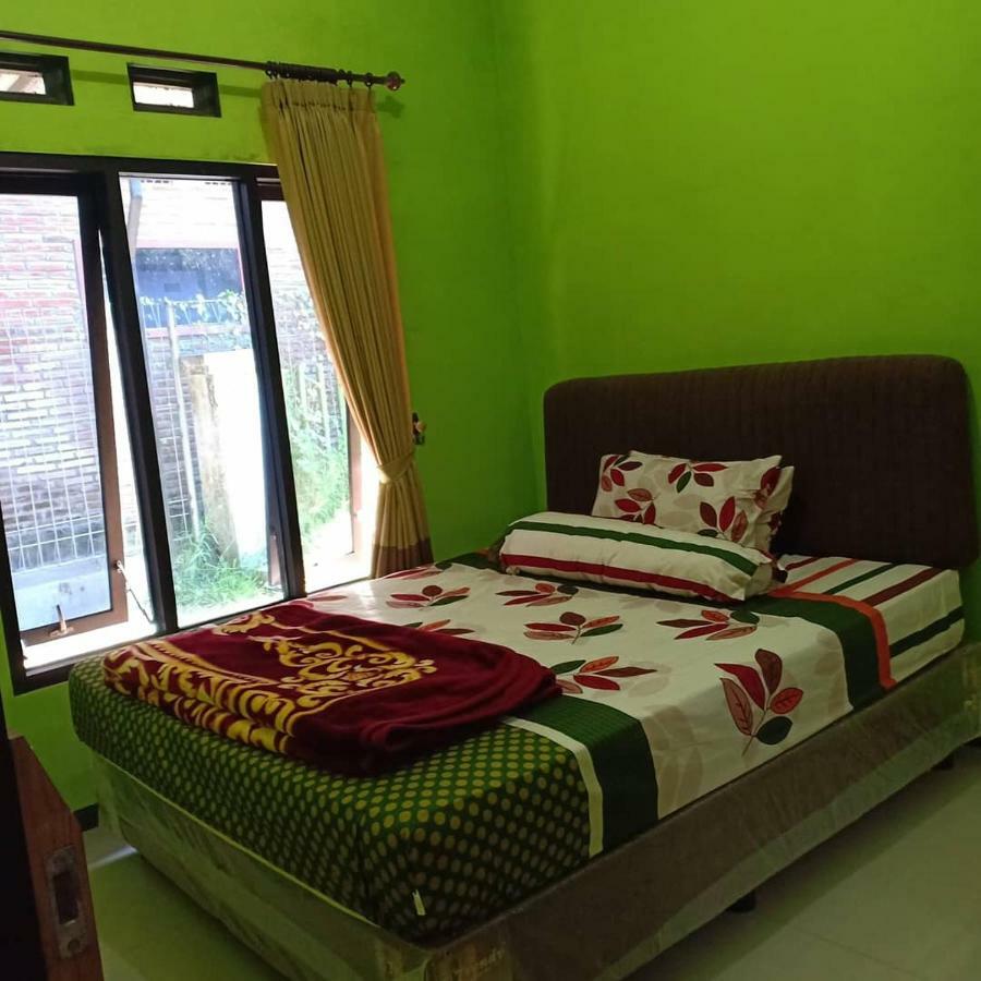 Green Homestay Malang Luaran gambar
